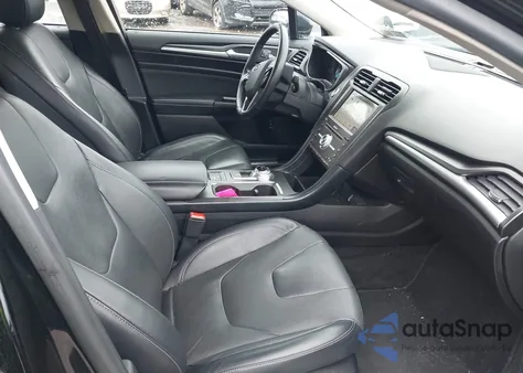 2018 Ford Fusion Hybrid Titanium from USA, damaged, VIN 3FA6P0RU6JR205714